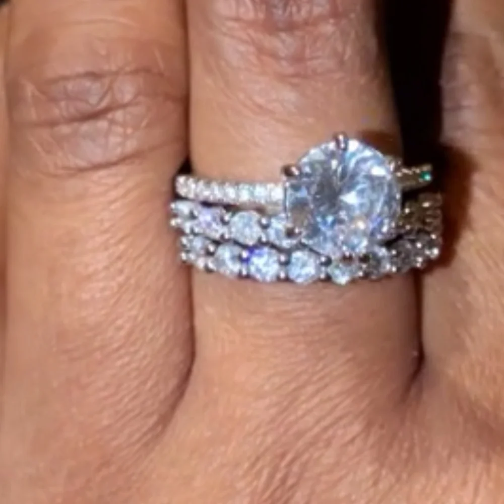 Shimmering 5Ct Round Cut Moissanite Trio Silvery Bridal Wedding Ring Set